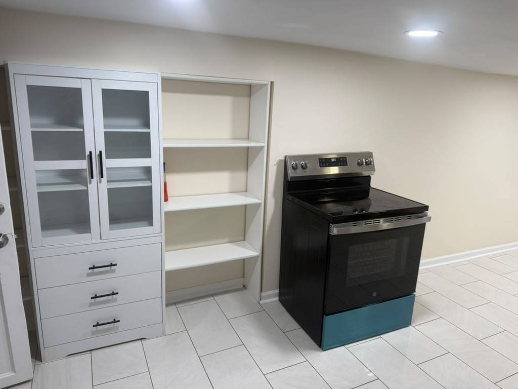 2630 N Hamlin AVE #G, Chicago, IL 60647