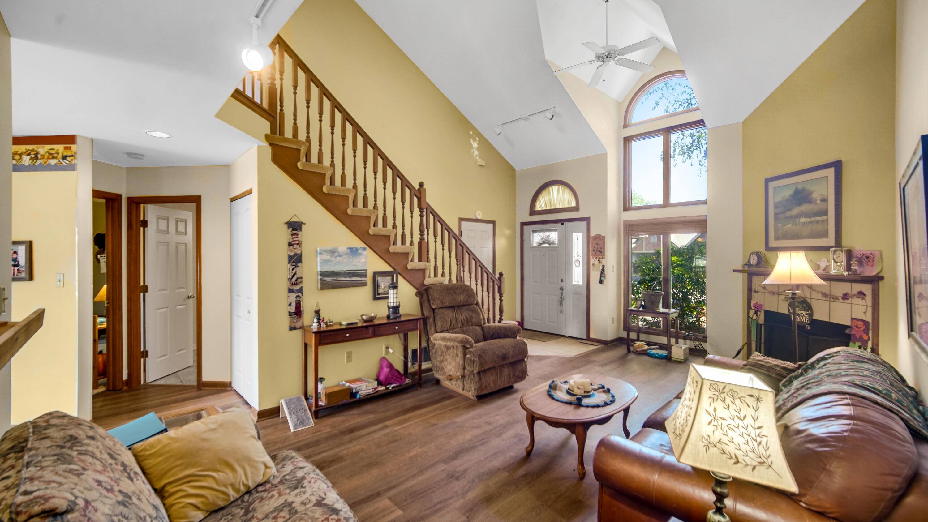 1486 Lake Street, Hobart, IN 46342