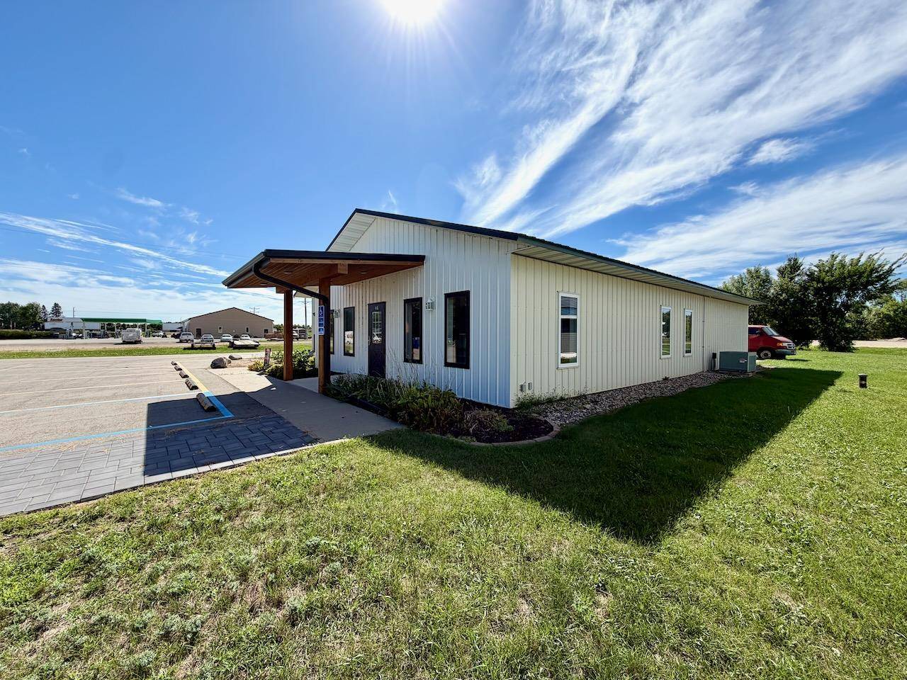 416 S Lake AVE, Battle Lake, MN 56515