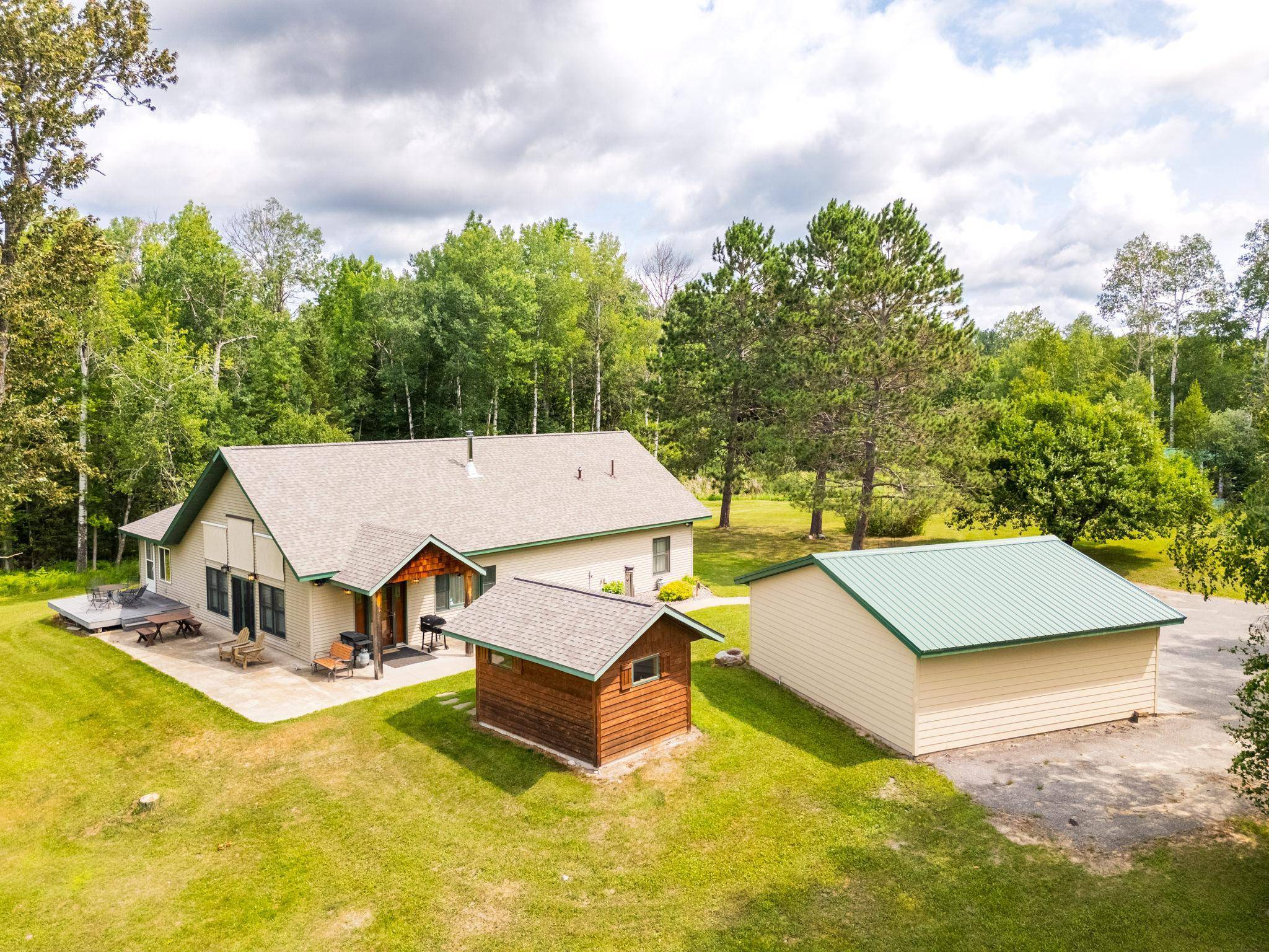 52671 Becker RD, Bigfork, MN 56628