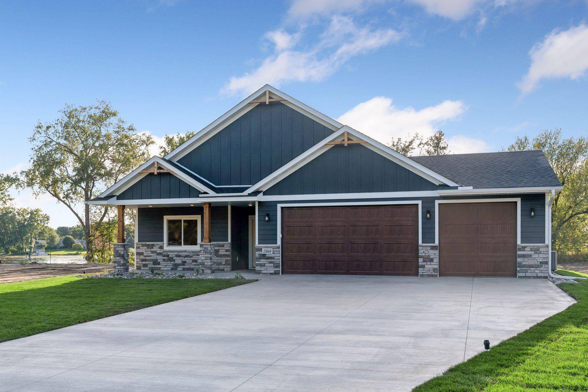 13664 Gladiola ST NW, Andover, MN 55304
