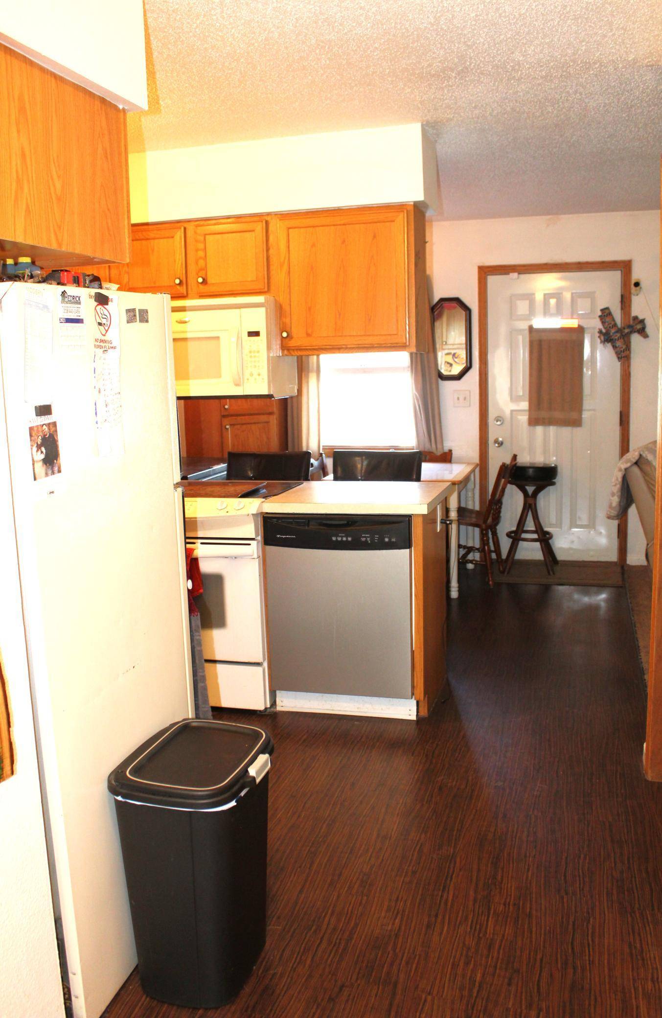 1806-1808 S 8th AVE S, Fargo, ND 58103
