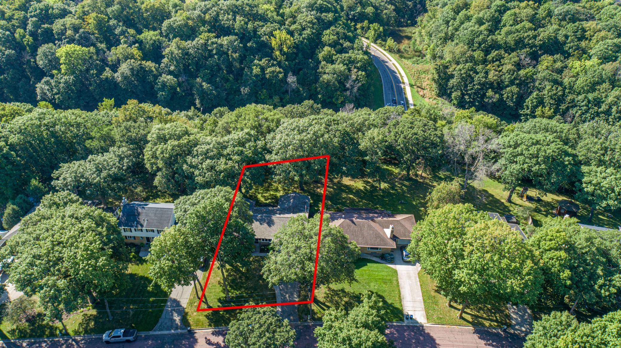 129 W Glencrest DR, Mankato, MN 56001