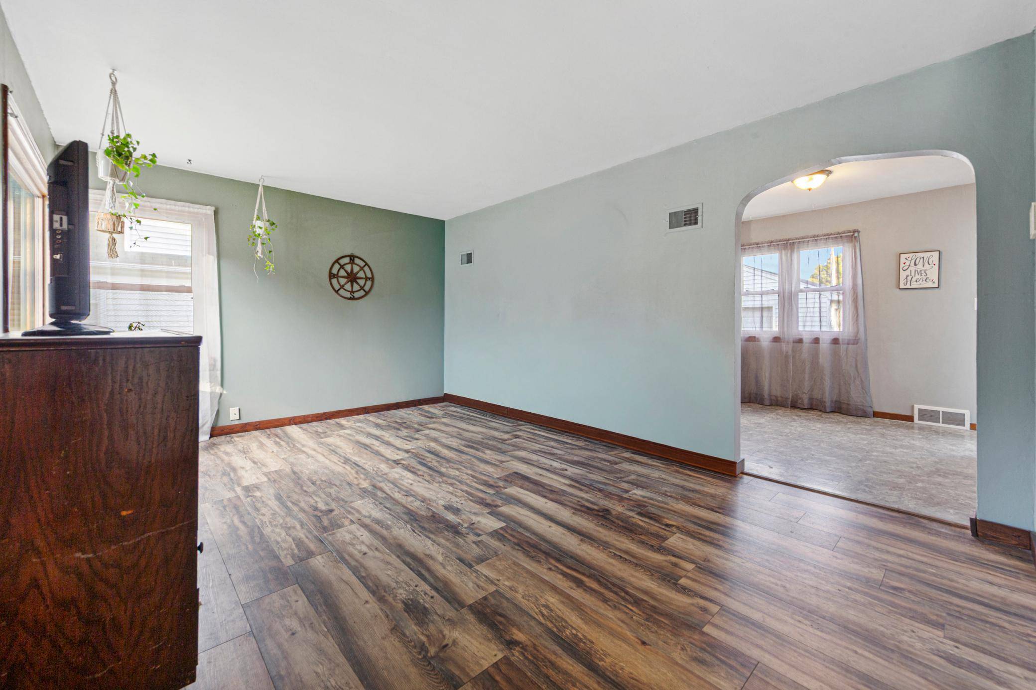 409 S 5th ST, Le Sueur, MN 56058