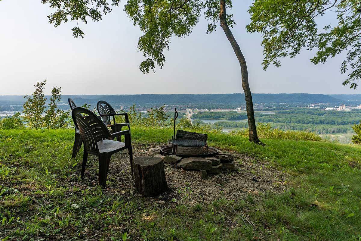 0 State Road 35 54, Fountain City, WI 54629