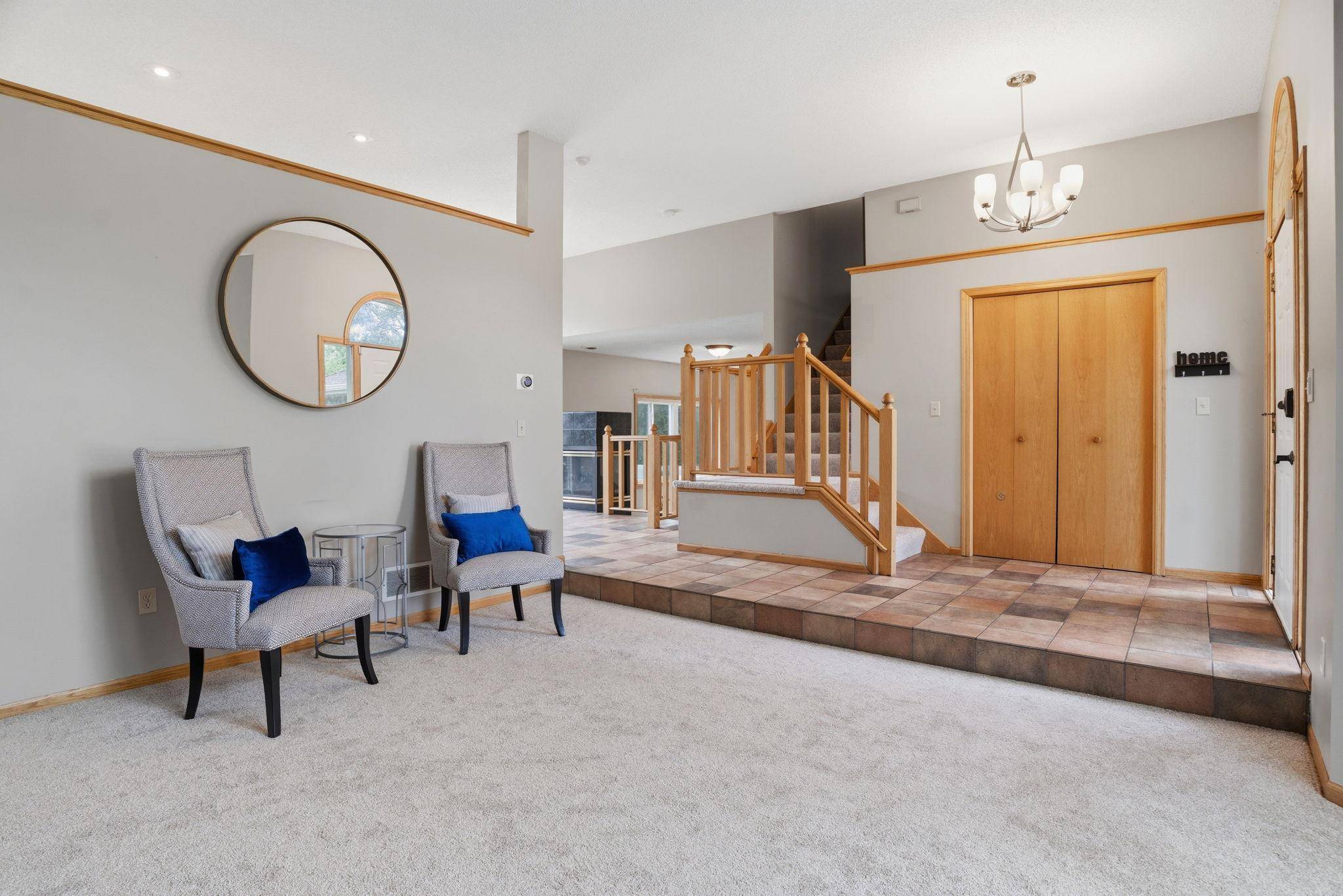 8901 Dunbar Knoll N, Brooklyn Park, MN 55443