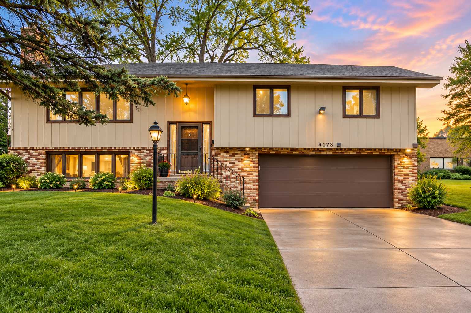 4173 Colorado AVE N, Crystal, MN 55422