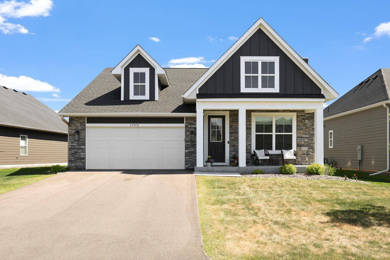 17972 Gresford LN, Lakeville, MN 55044