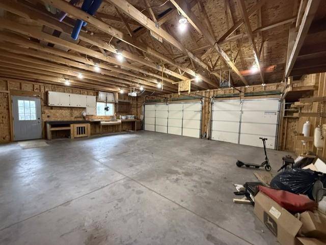 829 Prospect AVE, Windom, MN 56101
