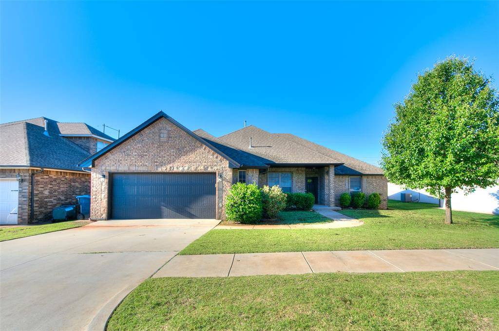 12712 NW 5th ST, Yukon, OK 73099