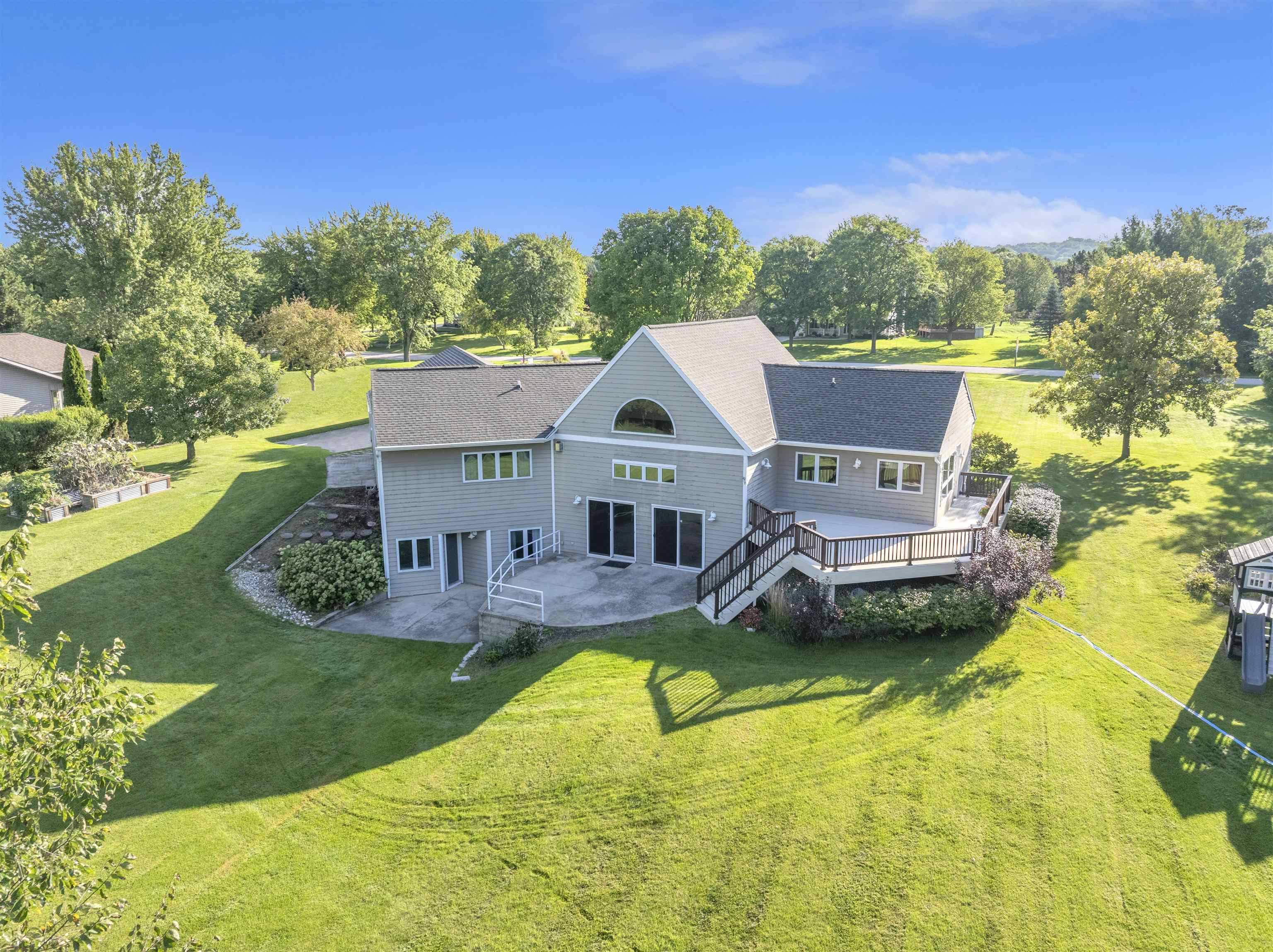 N5522 RADEMANN DR, Fond Du Lac, WI 54937