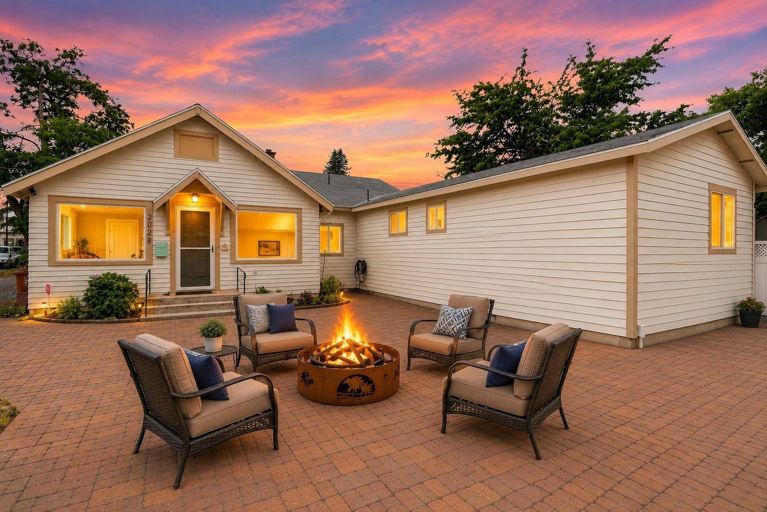 2028 E MISSION Ave, Spokane, WA 99202