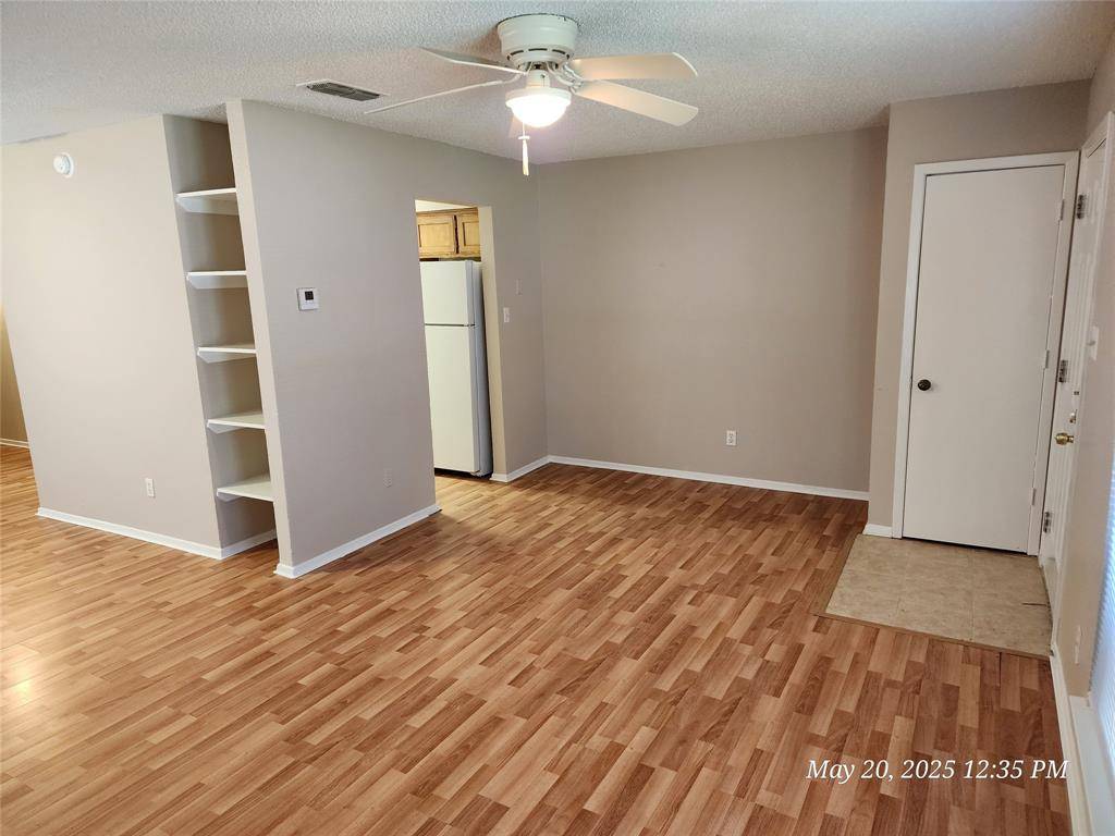 429 SW Thomas Street #A, Burleson, TX 76028