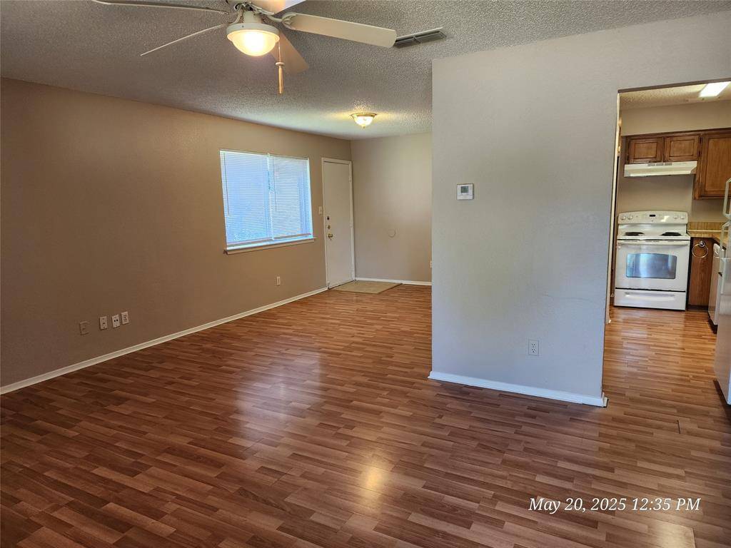 429 SW Thomas Street #A, Burleson, TX 76028