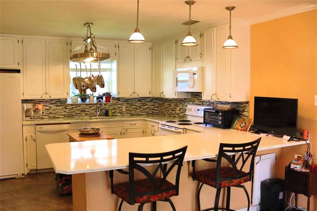 169 Littlefield Drive, East Tawakoni, TX 75472