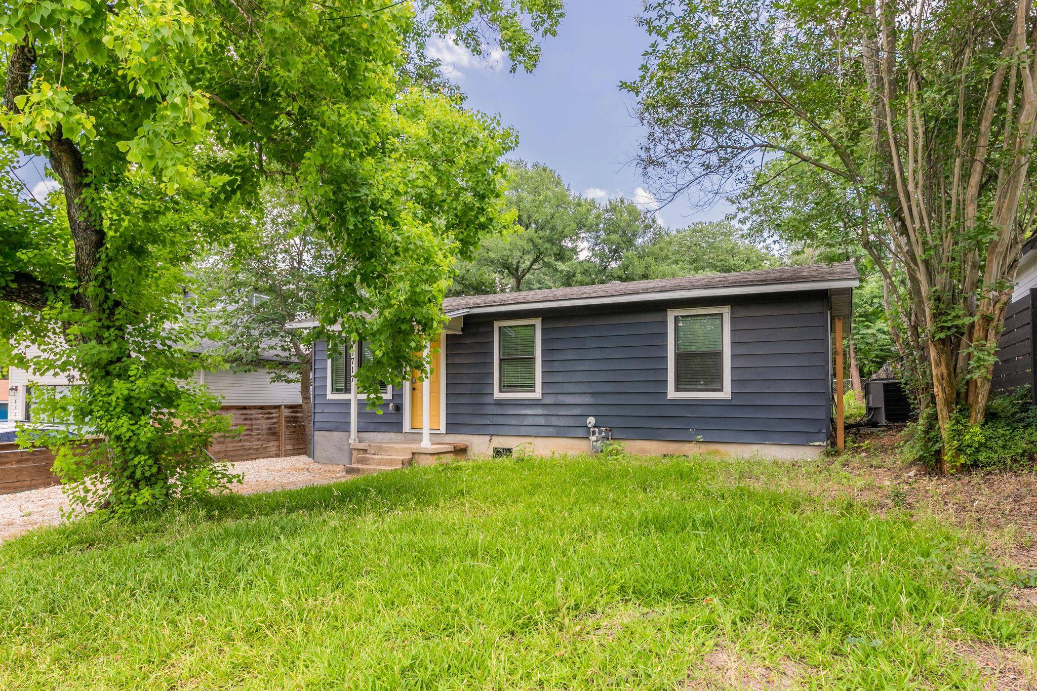 1717 Bunche RD, Austin, TX 78721