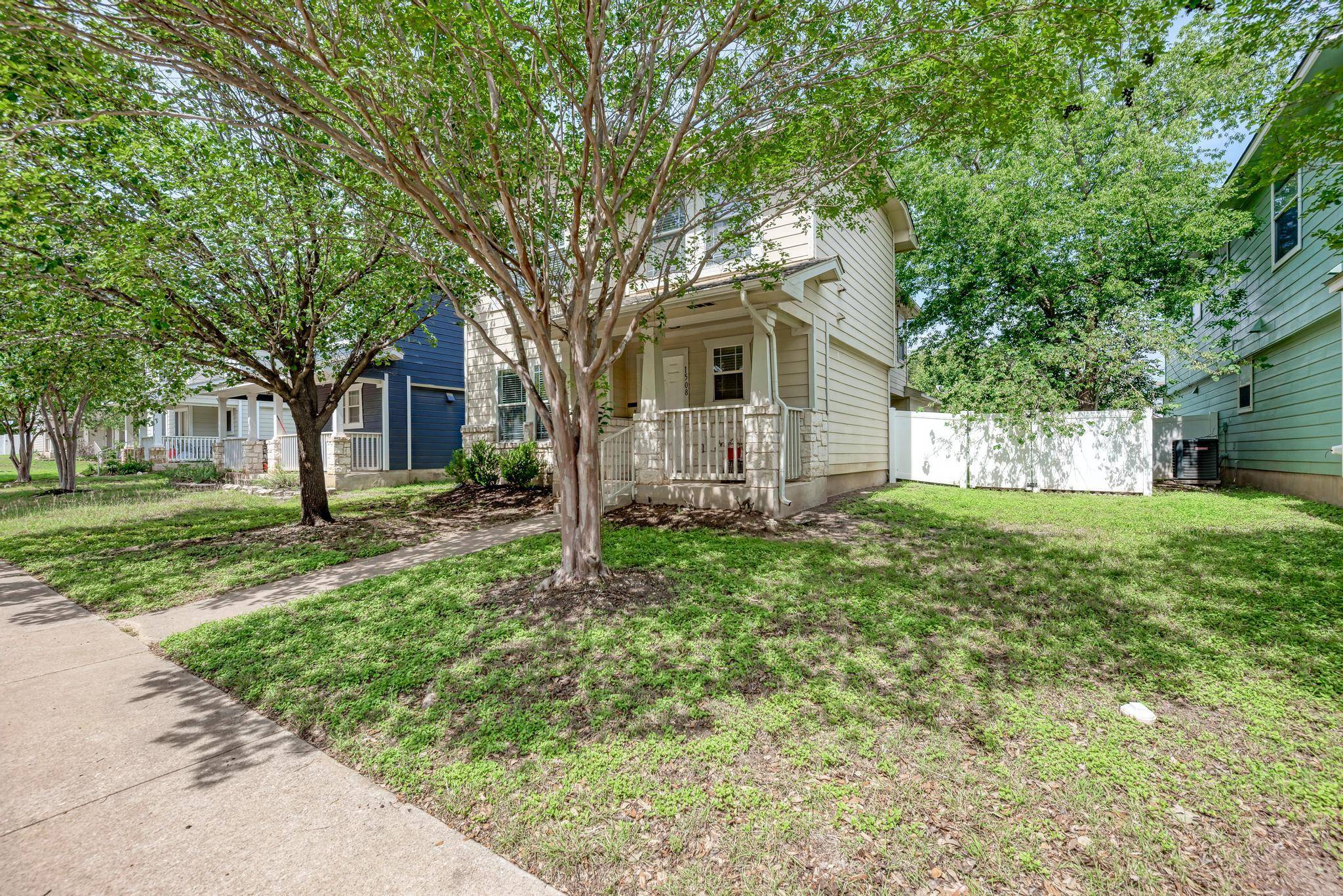1508 Big Bend DR, Cedar Park, TX 78613