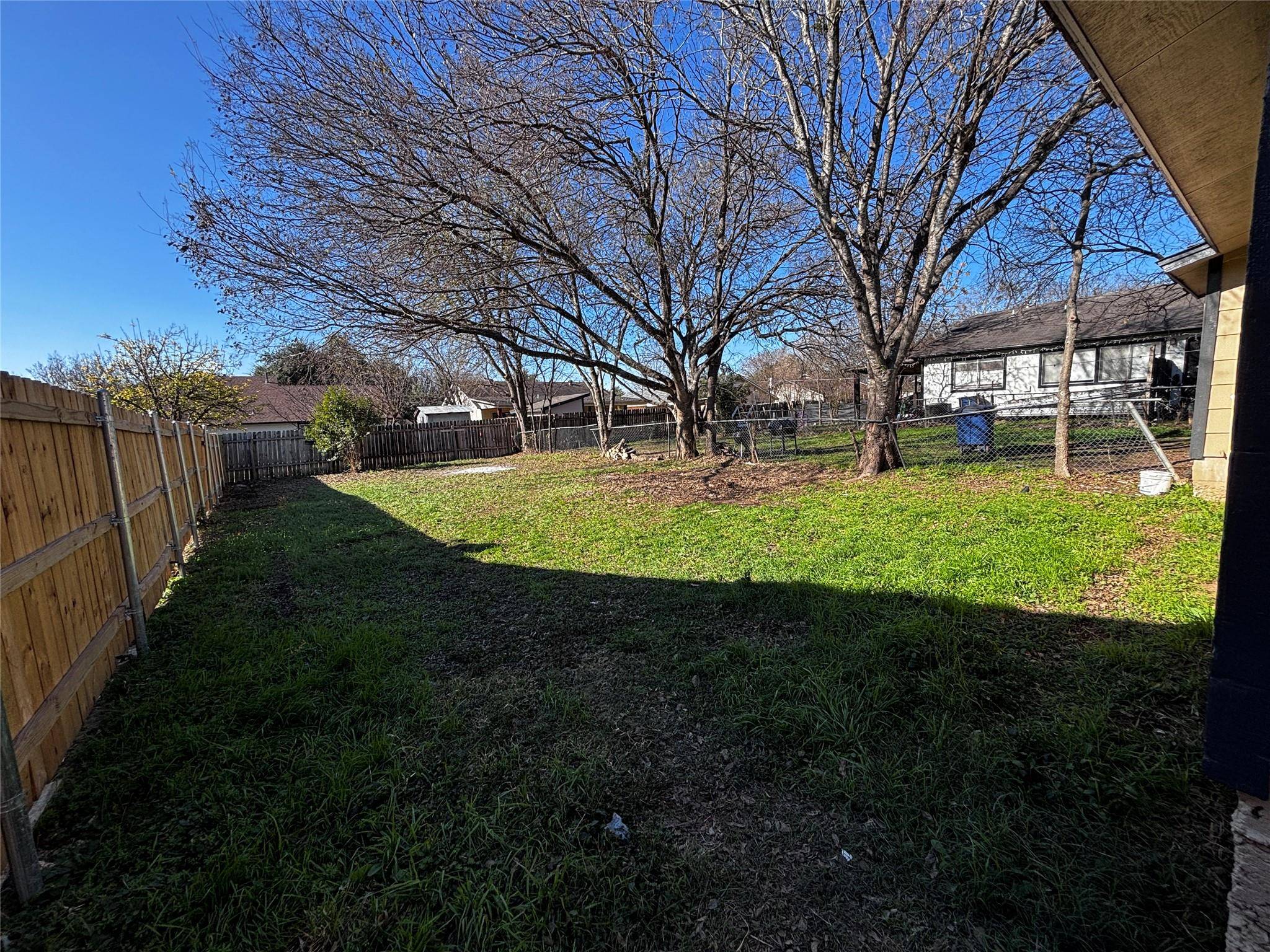 2203 Donahue LN #A, Austin, TX 78744