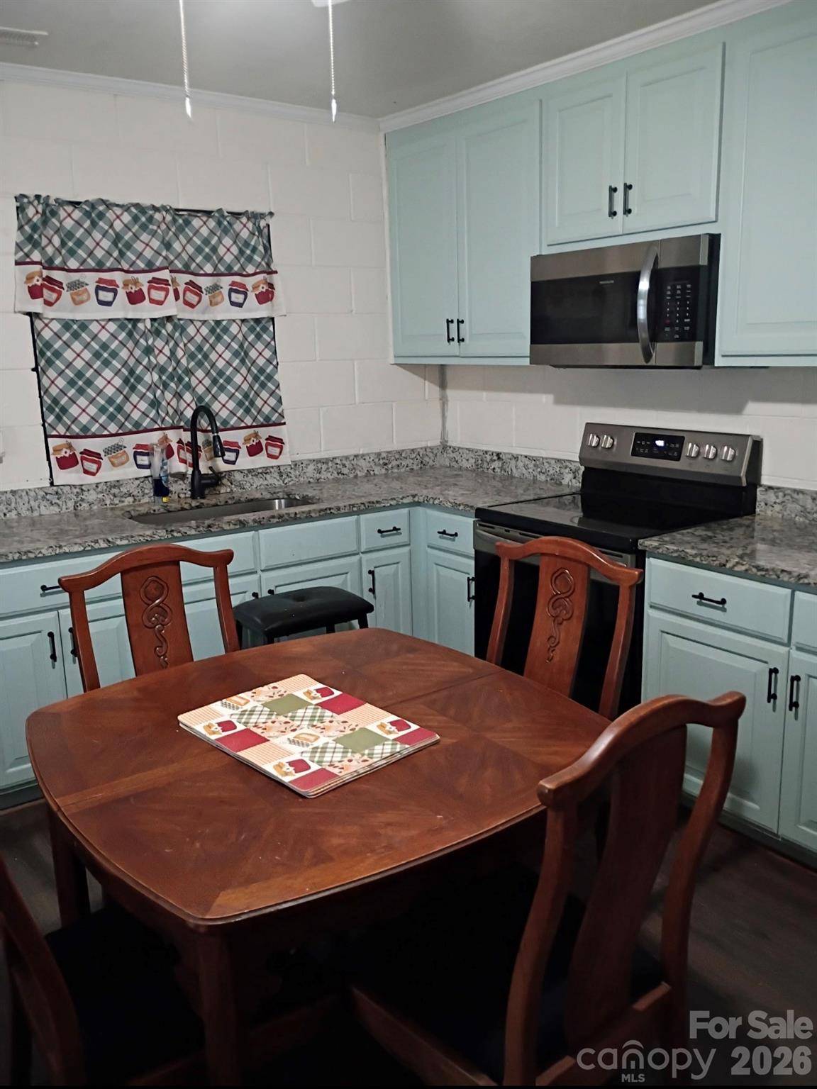 104 N Branch ST, Elm City, NC 27822