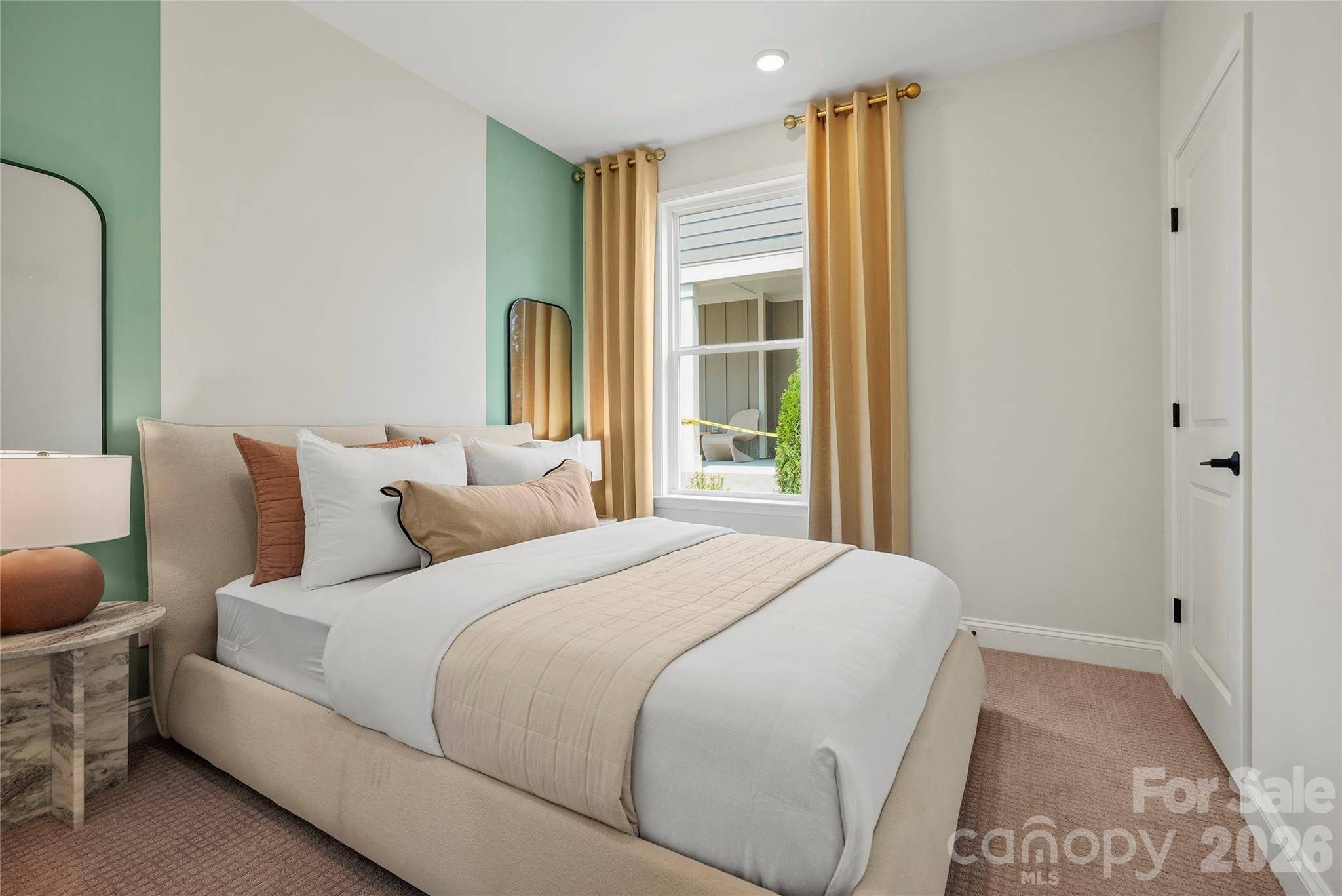 2014 Belmont View DR, Belmont, NC 28012