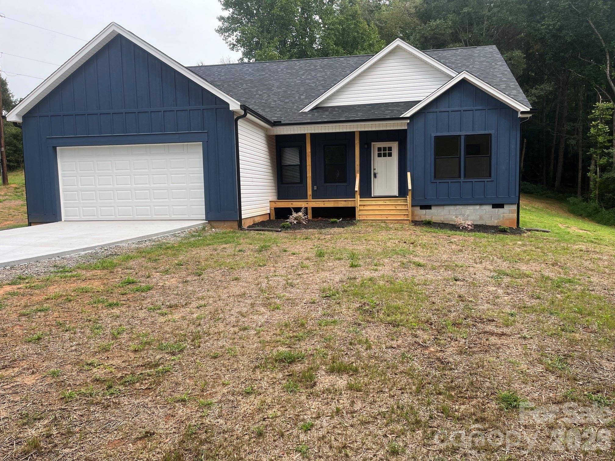 914 Old Hollis RD, Ellenboro, NC 28040