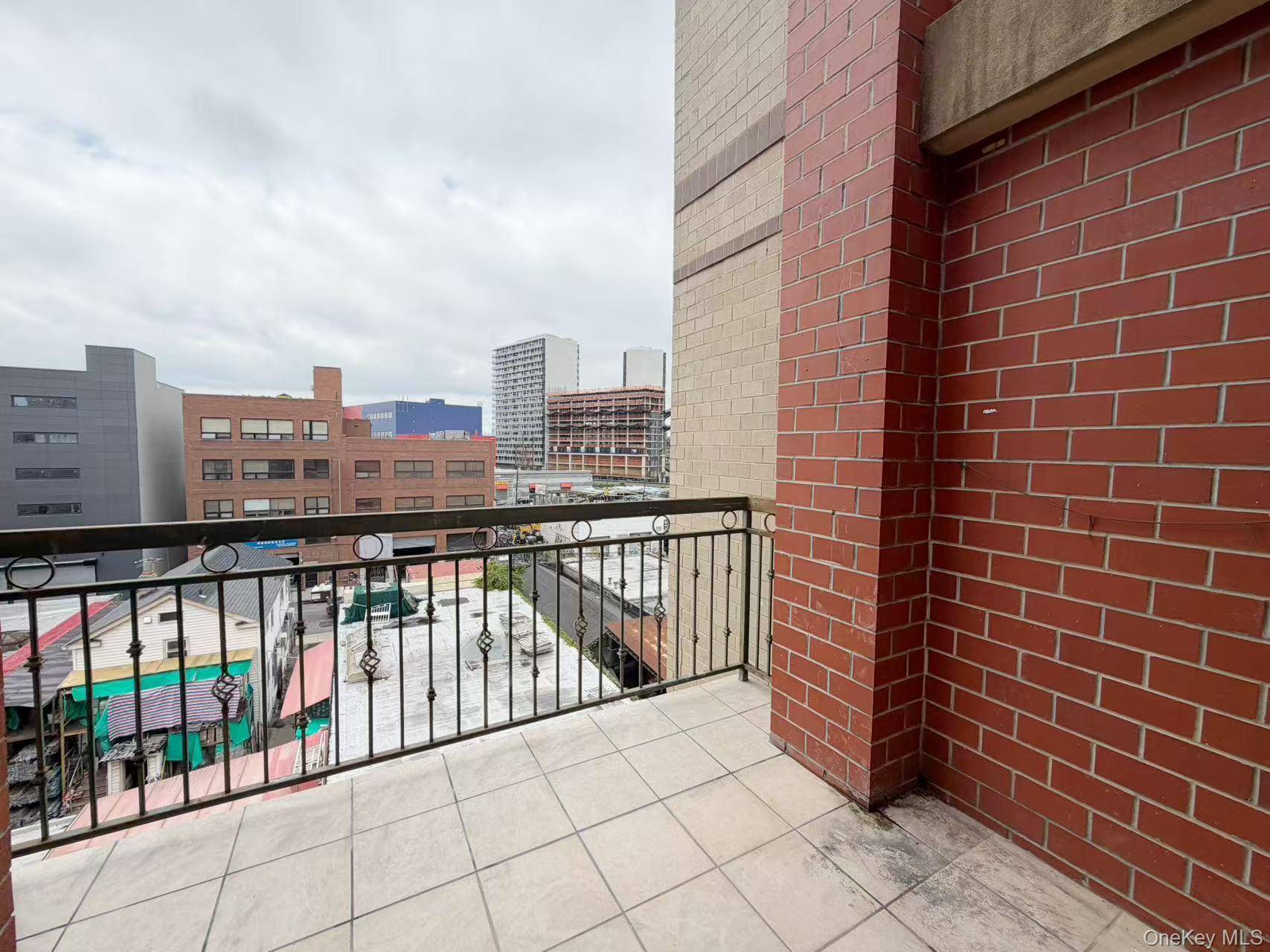 41-34 Haight ST, Flushing, NY 11355