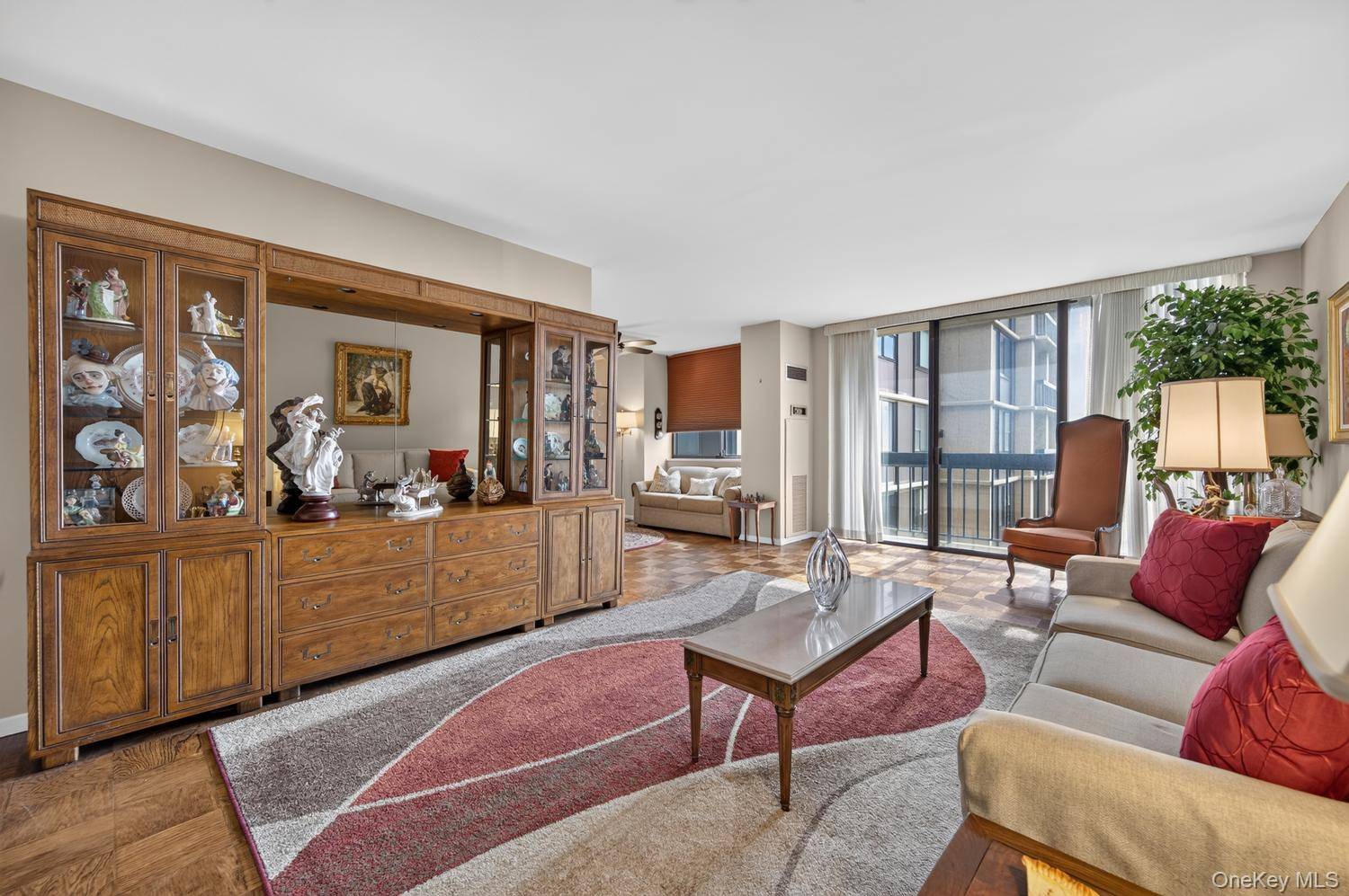 27110 Grand Central Pkwy #29S, Floral Park, NY 11005
