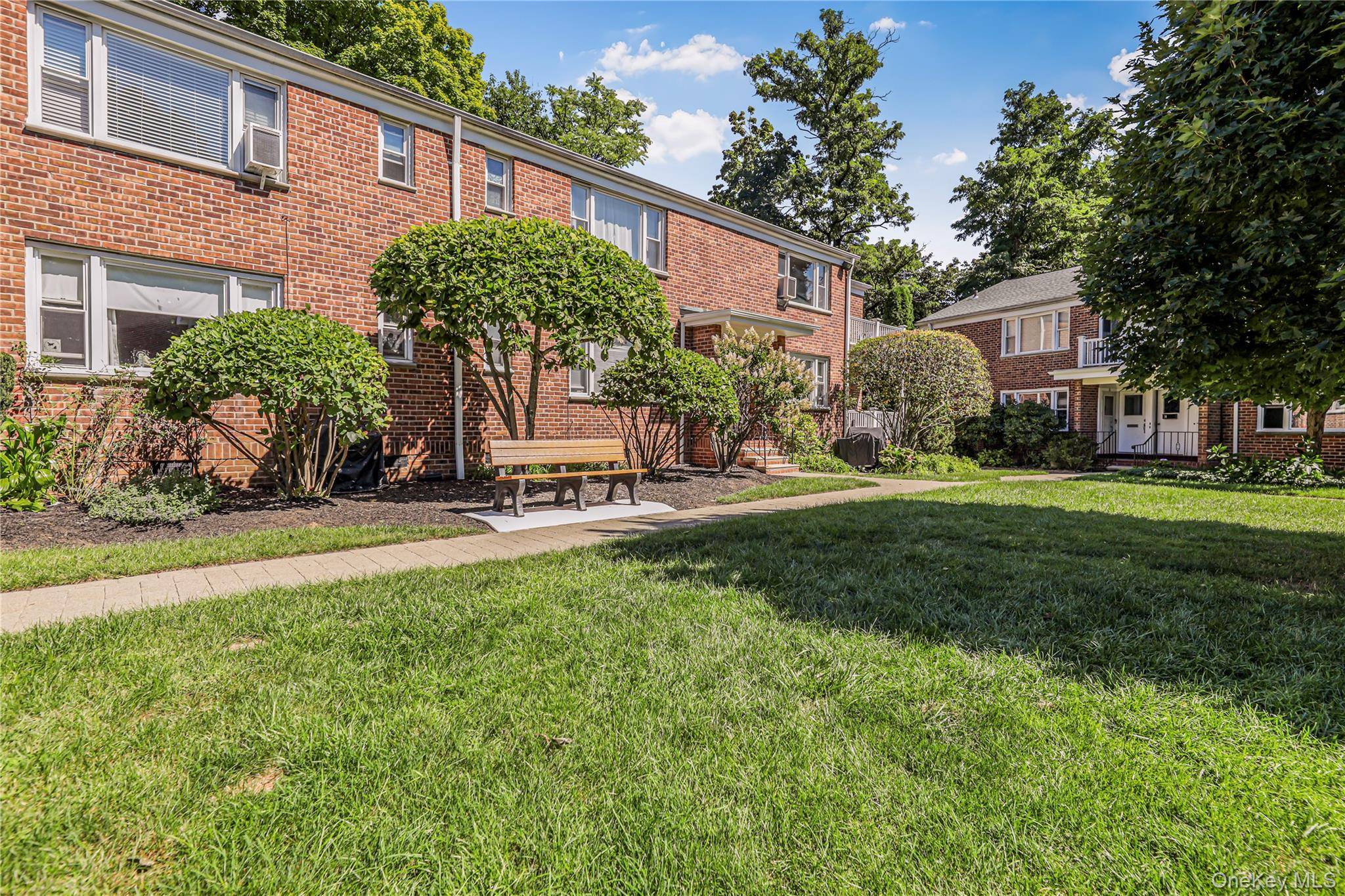 47 Carpenter AVE #C, Mount Kisco, NY 10549