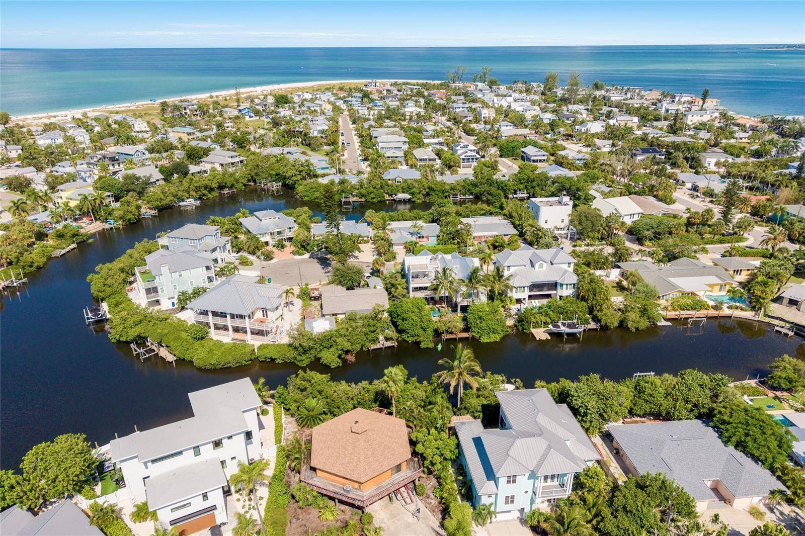 109 GULL DR, Anna Maria, FL 34216