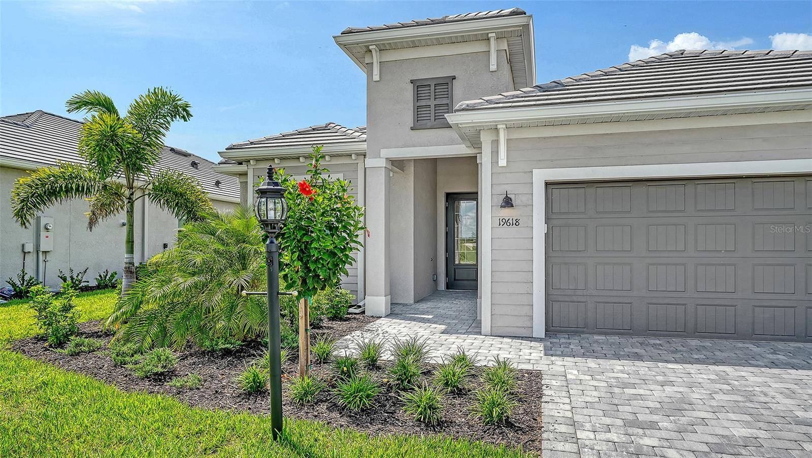 19618 CONCH DR, Lakewood Ranch, FL 34211