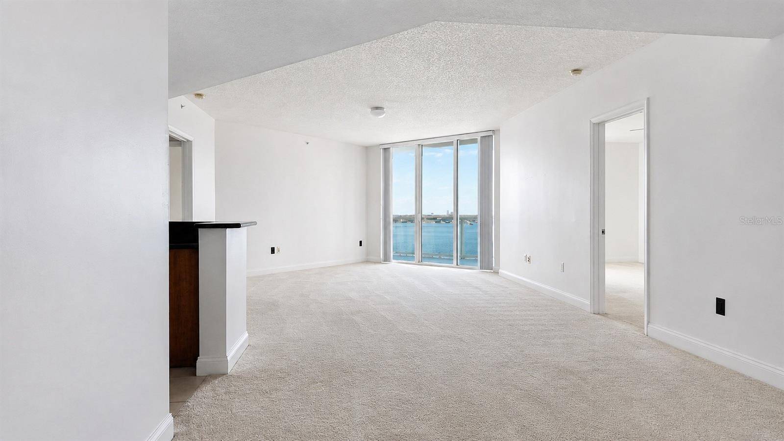 241 RIVERSIDE DR #2006, Holly Hill, FL 32117