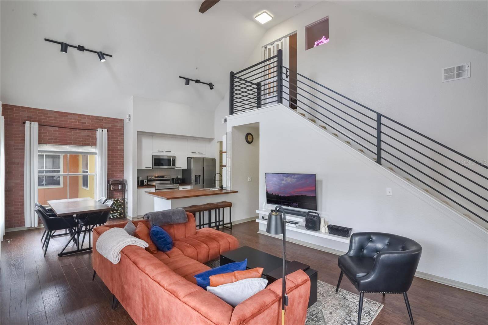 6001 WESTGATE DR #2124, Orlando, FL 32835