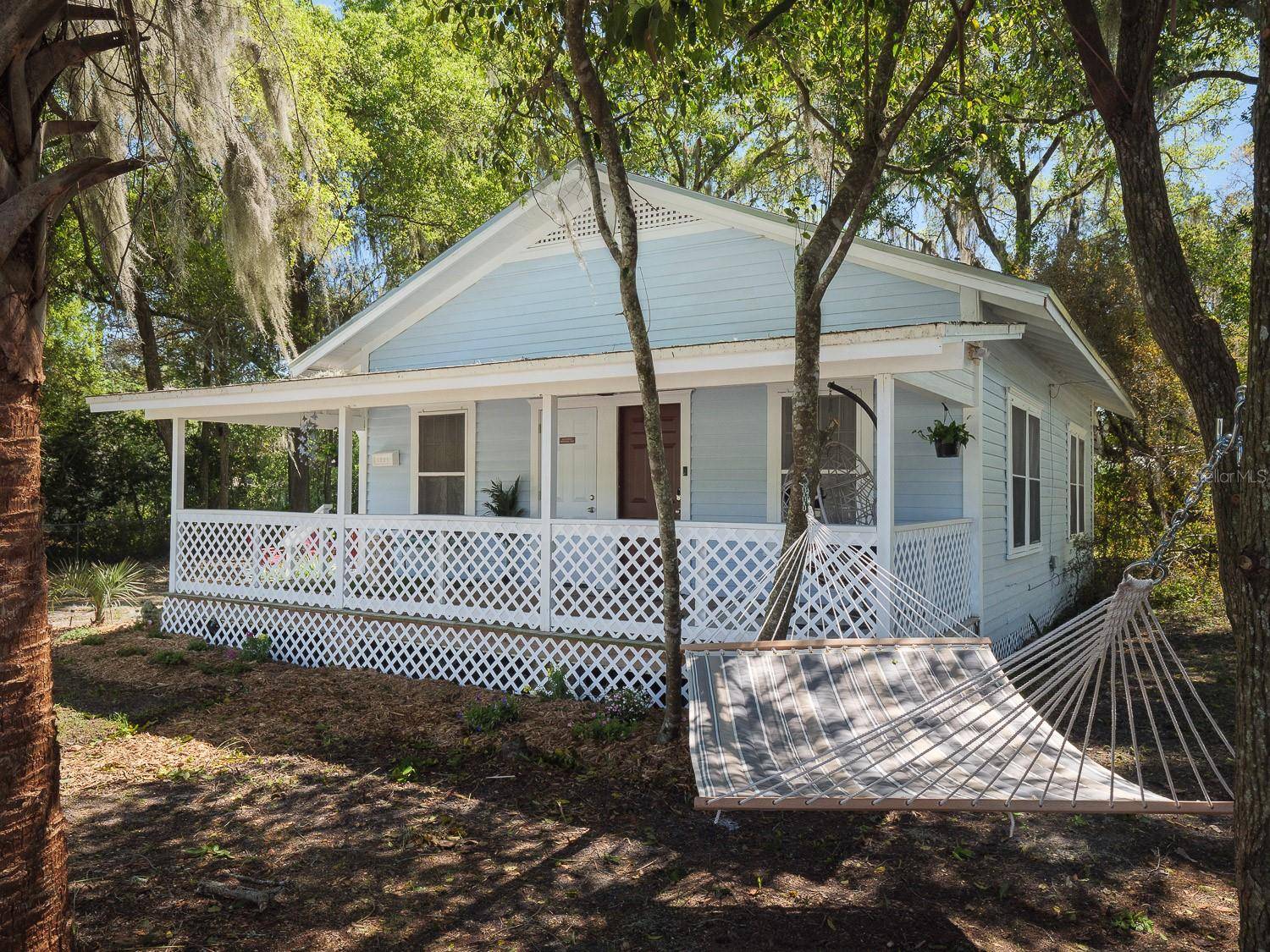 1005 NE 3RD AVE, Gainesville, FL 32601
