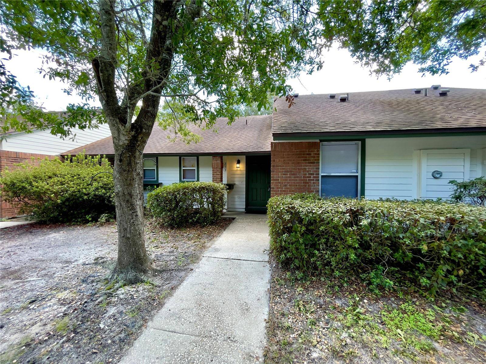 253 S WILDERNESS PT #14B, Casselberry, FL 32707