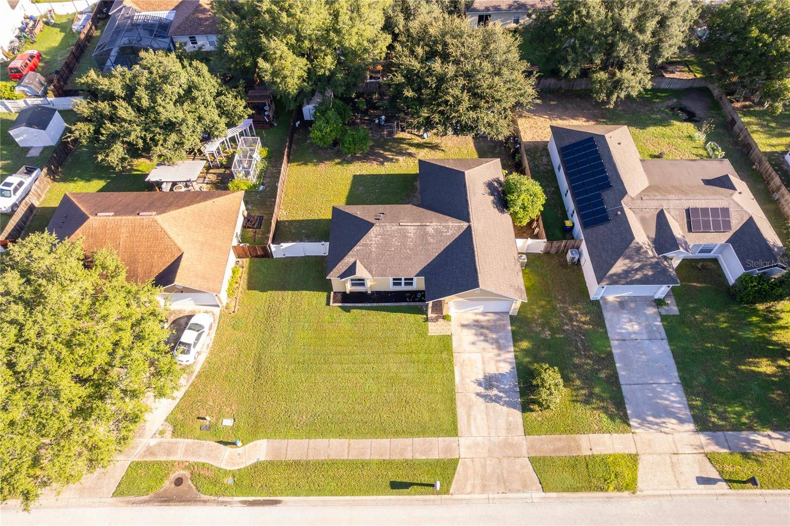 316 BRIMMING LAKE RD, Minneola, FL 34715