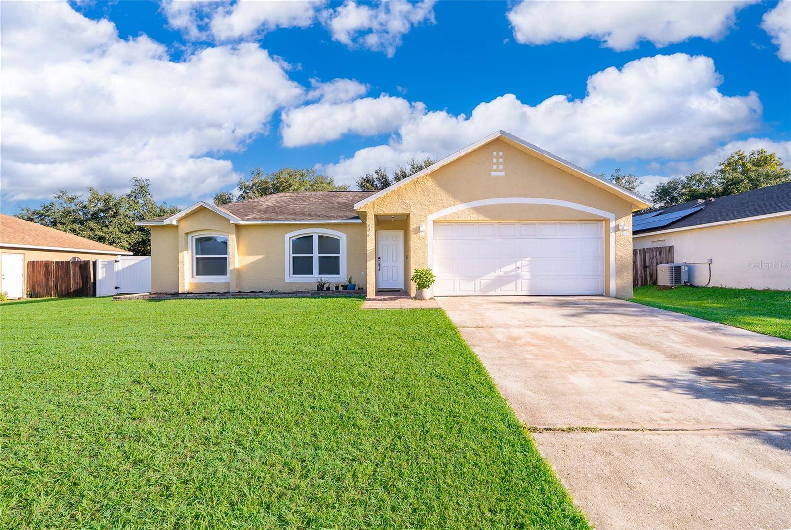 316 BRIMMING LAKE RD, Minneola, FL 34715