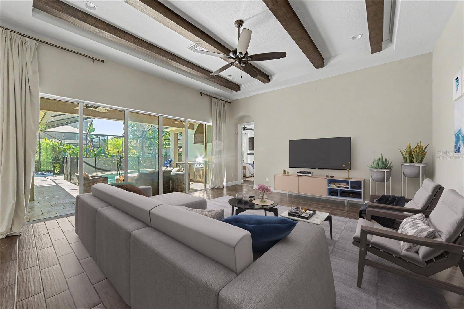 5806 SHELL RIDGE DR, Lithia, FL 33547