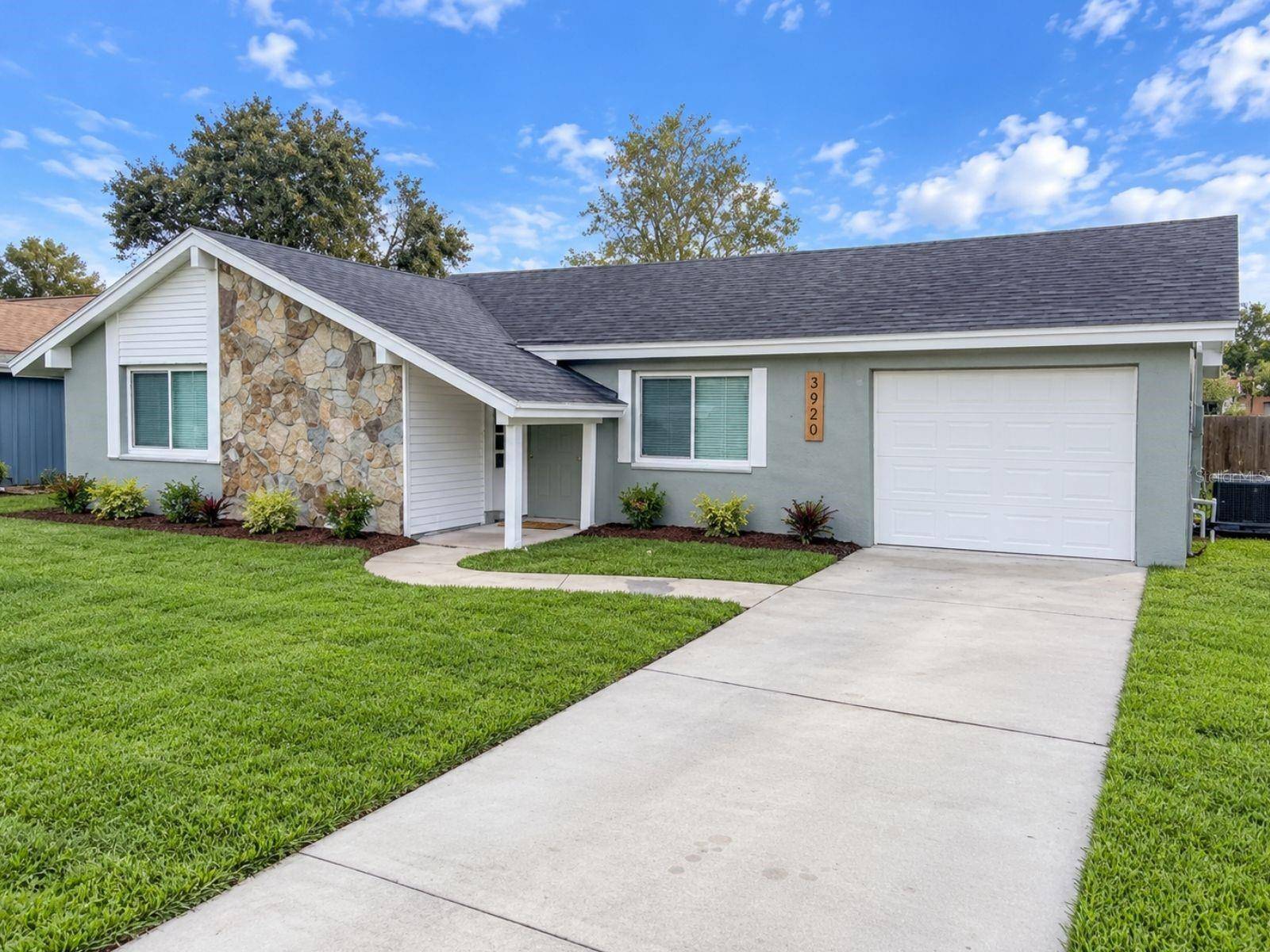 3920 EDGEMONT DR, New Port Richey, FL 34652