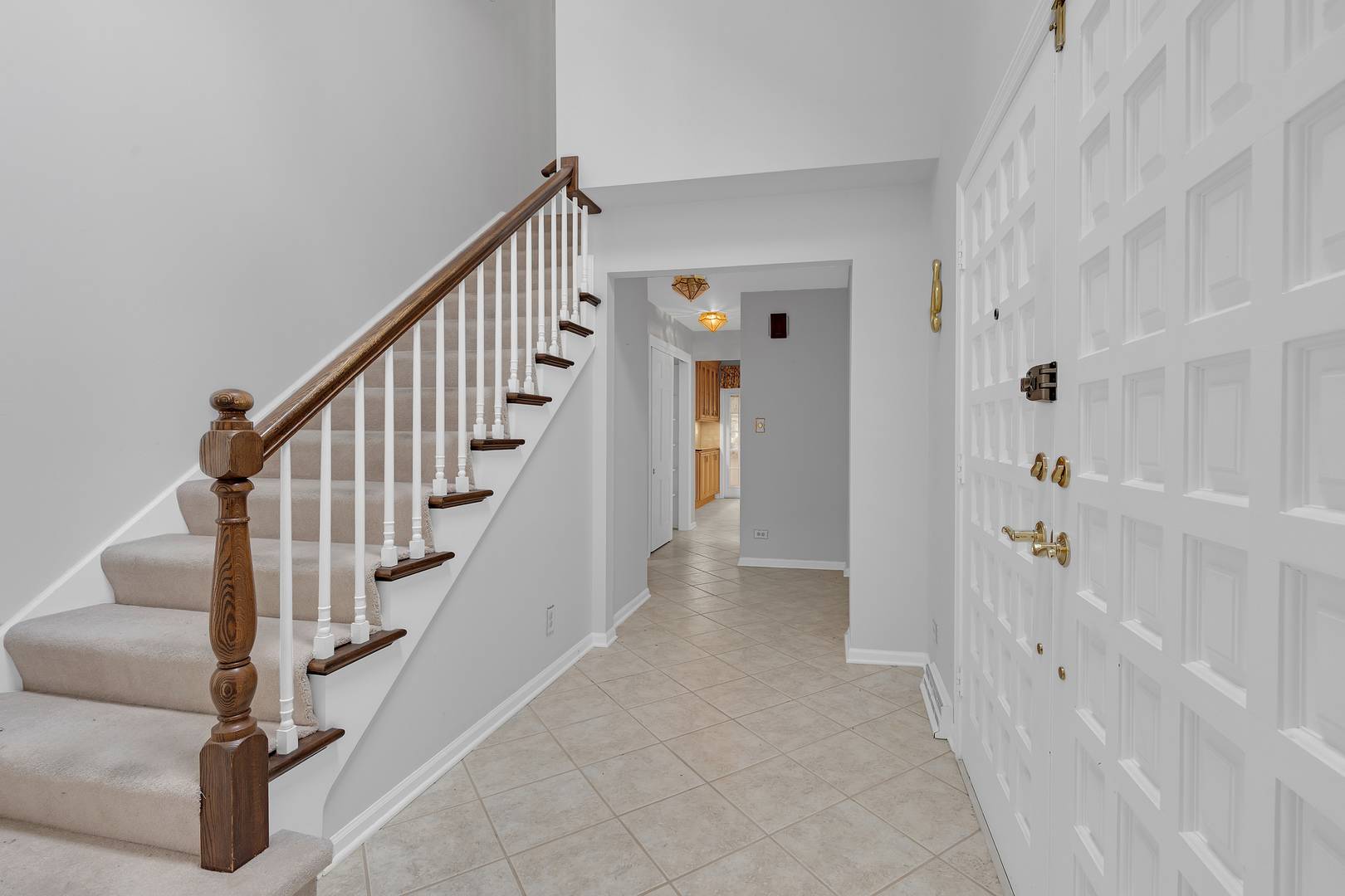 1136 Chateaugay AVE, Naperville, IL 60540