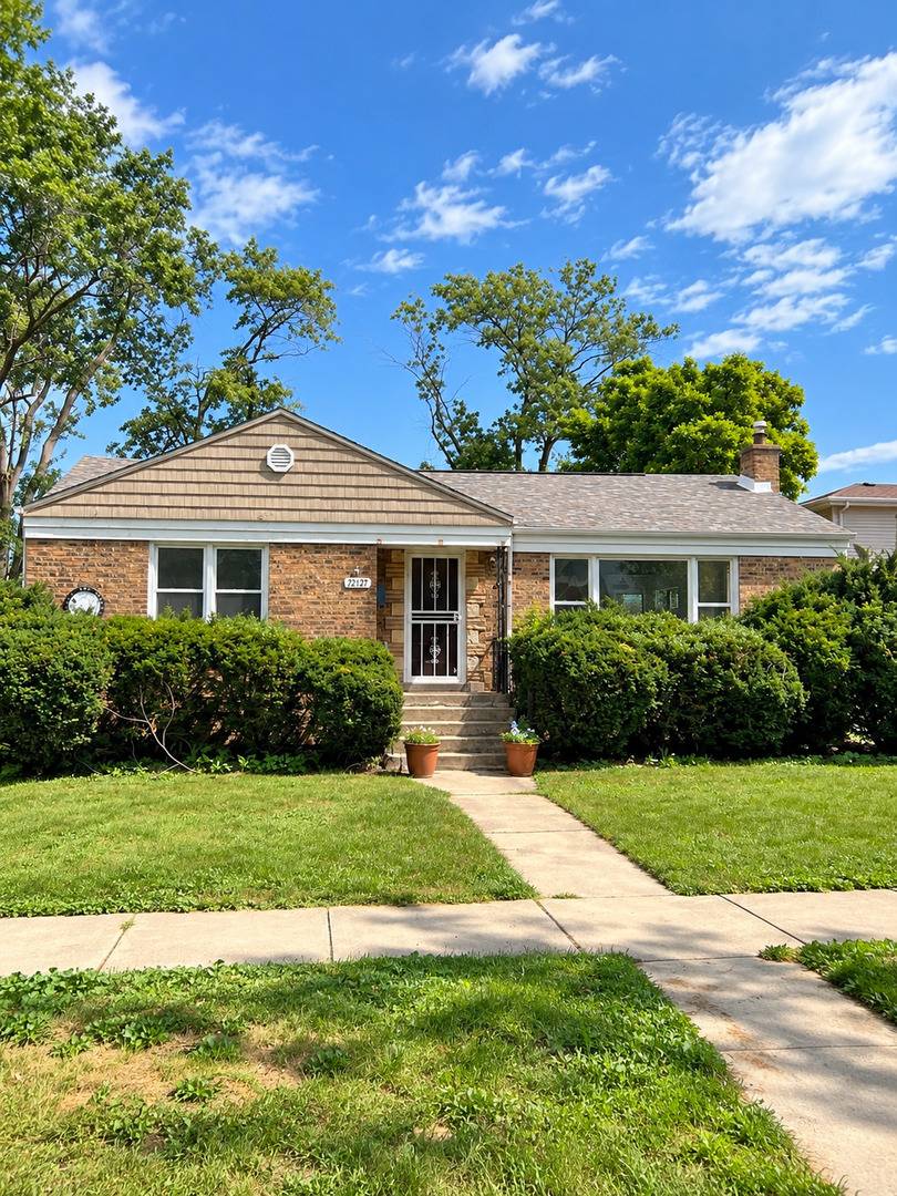 12127 Artesian AVE, Blue Island, IL 60406