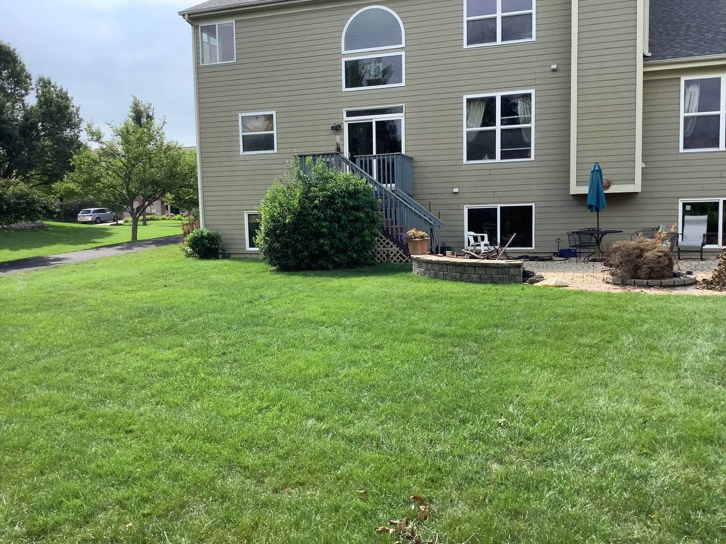2921 Kelly DR, Elgin, IL 60124