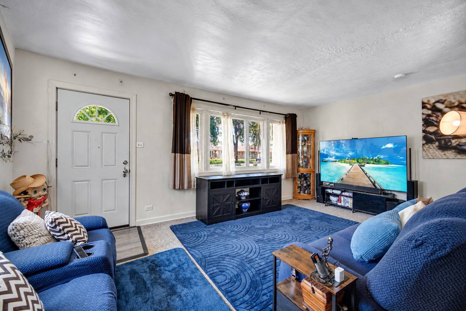 17233 Walter ST, Lansing, IL 60438