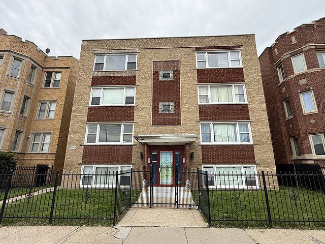 7720 S Jeffery BLVD #1S, Chicago, IL 60649