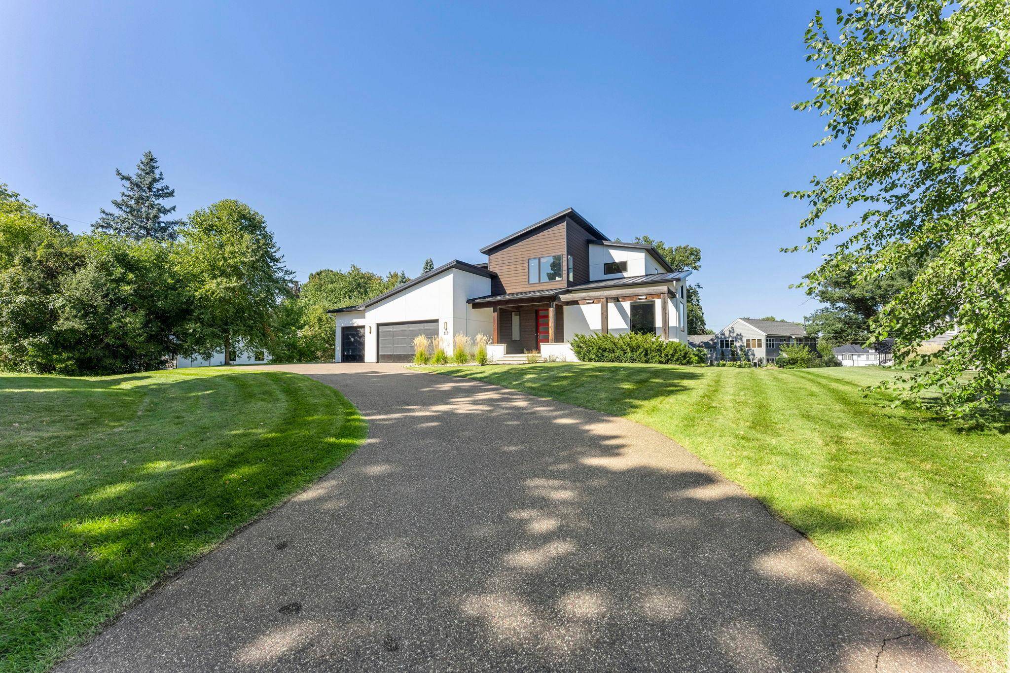115 Brunswick AVE N, Golden Valley, MN 55422