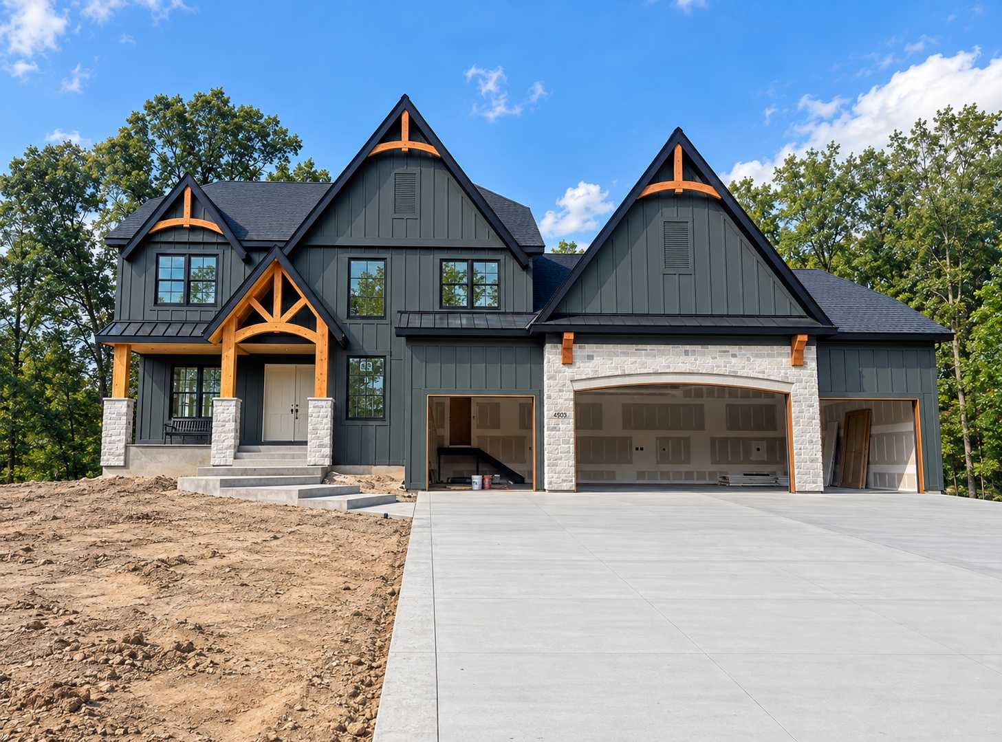 4933 149th AVE NE, Ham Lake, MN 55304