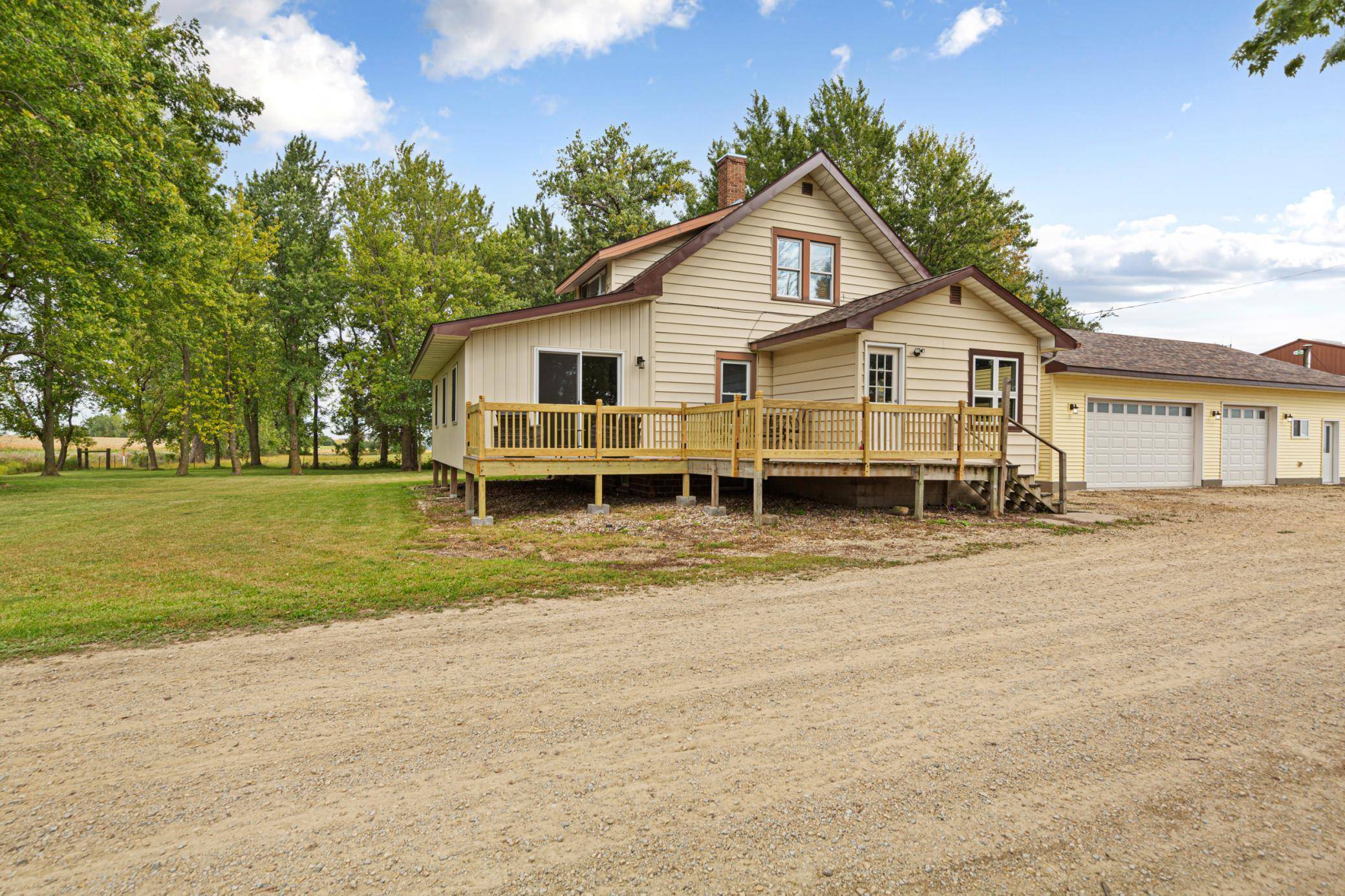 25115 Lamb AVE, Kenyon, MN 55946