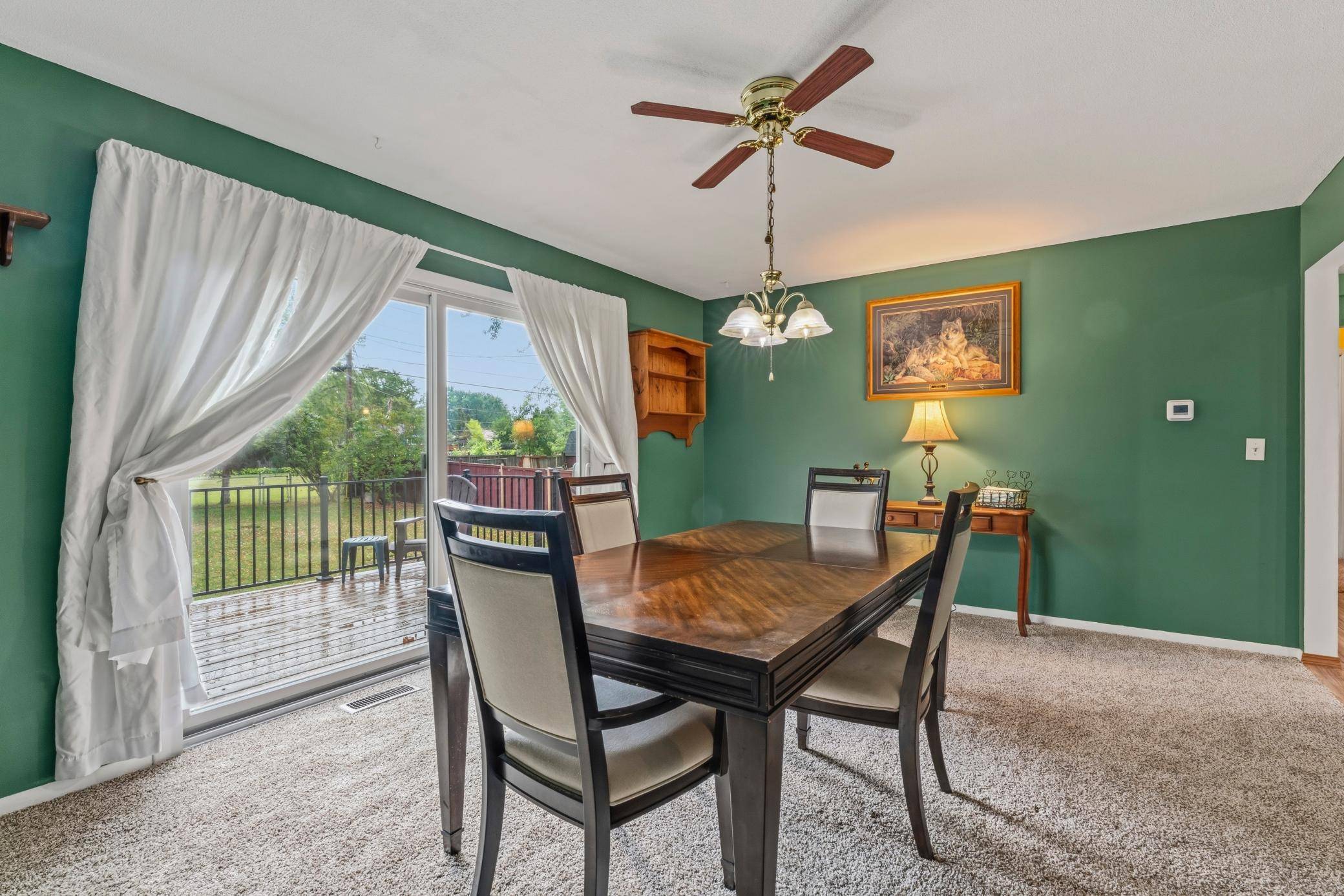 829 Oriole DR, Apple Valley, MN 55124