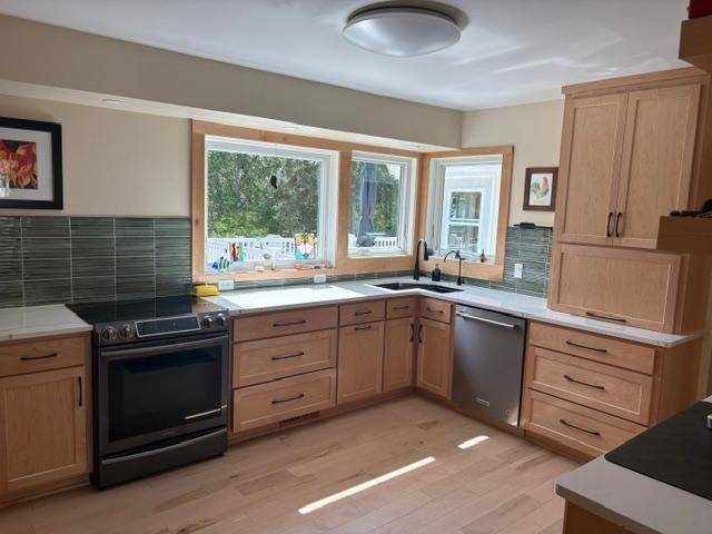 13881 90th AVE N, Maple Grove, MN 55369