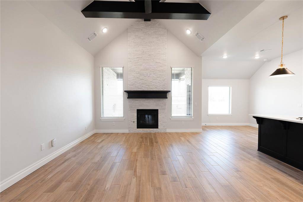 12505 SW 31st ST, Yukon, OK 73099