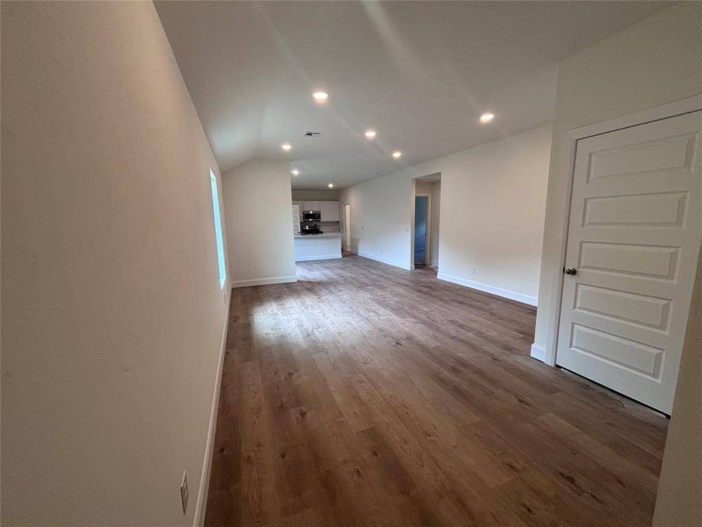 2007 Brush Creek WAY, Newcastle, OK 73065
